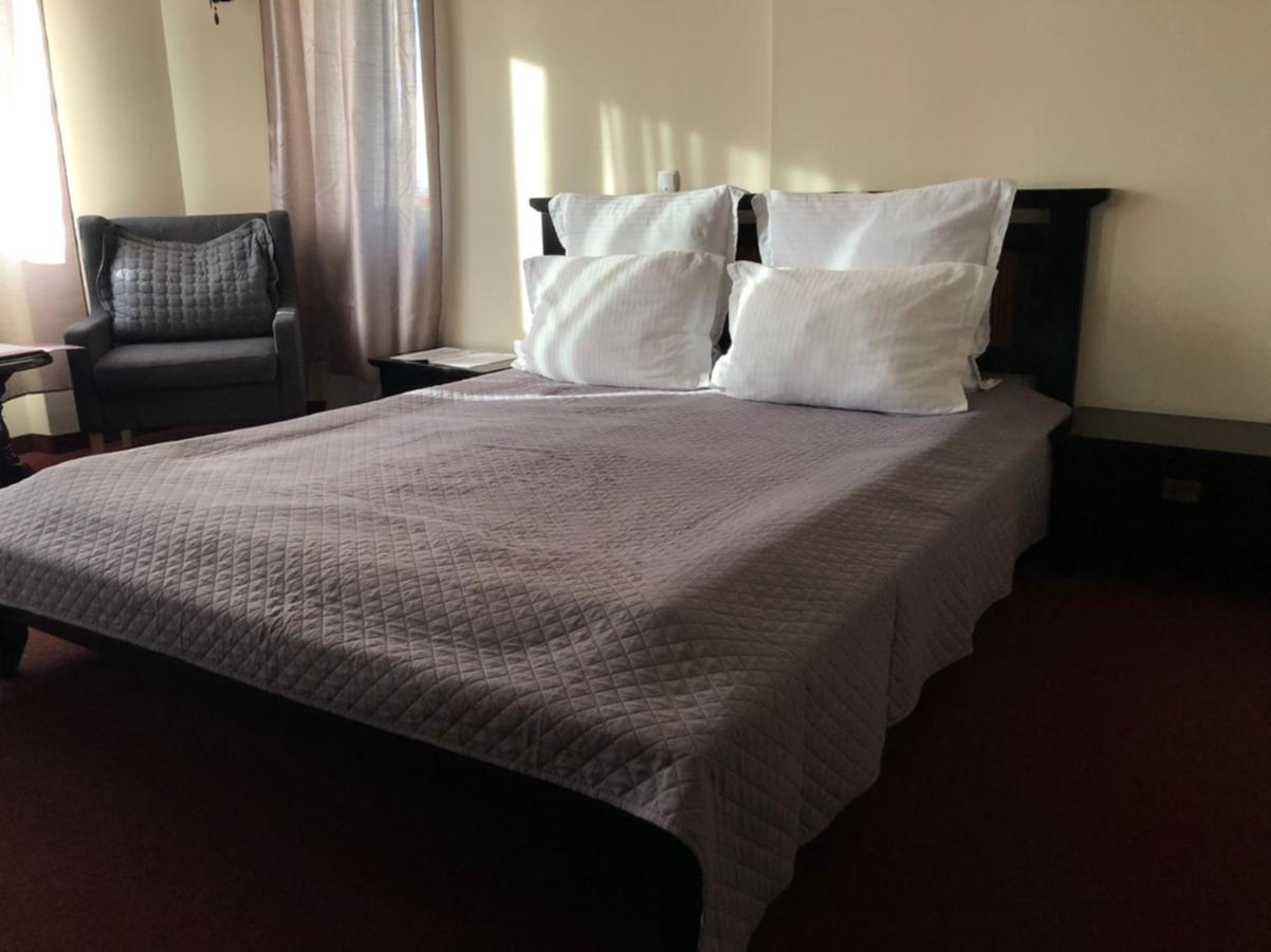 טימישוארה Hotel Imperial מראה חיצוני תמונה