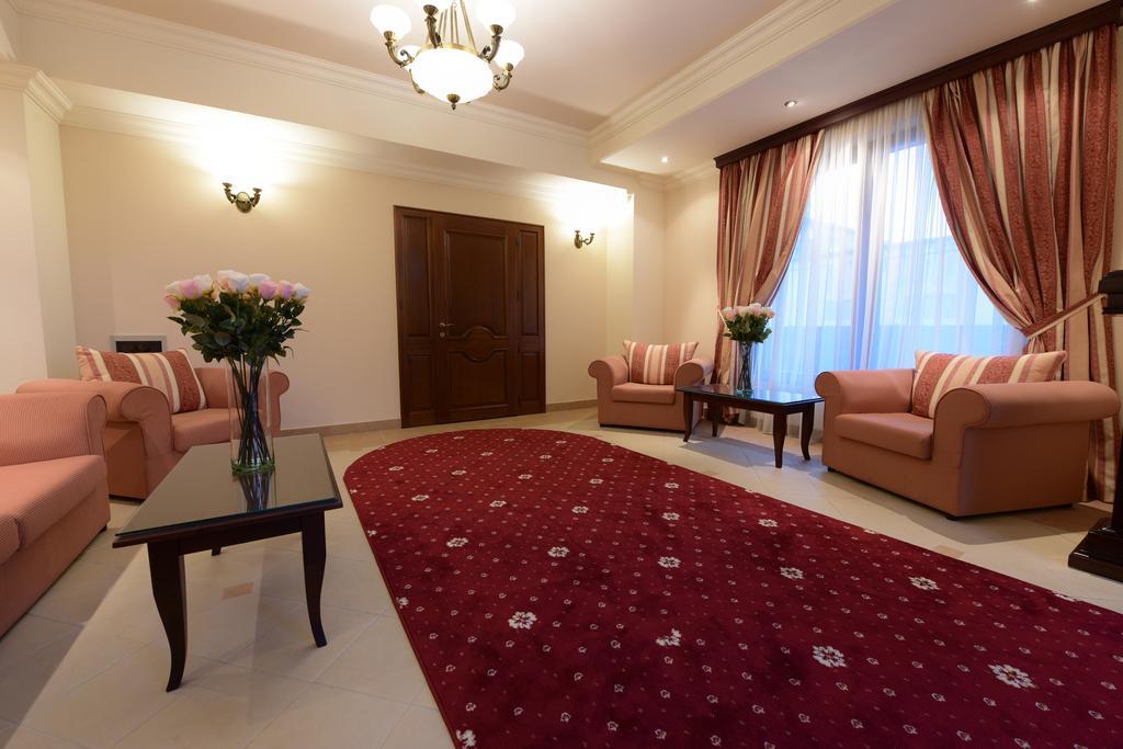 טימישוארה Hotel Imperial מראה חיצוני תמונה