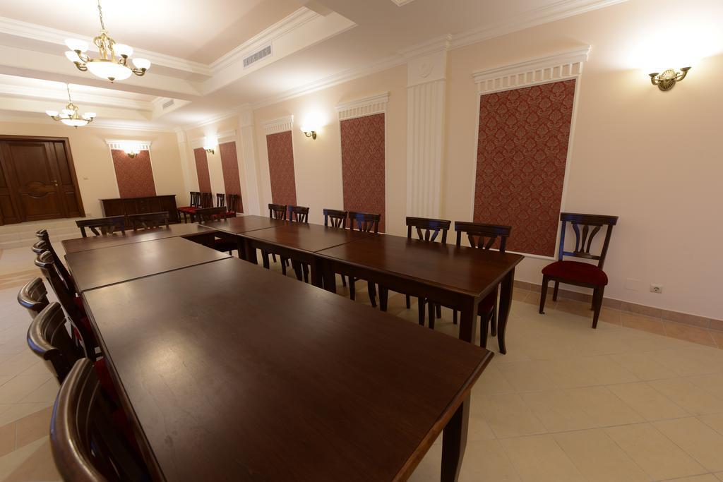 טימישוארה Hotel Imperial מראה חיצוני תמונה