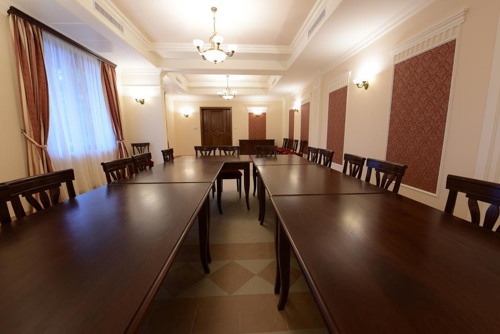 טימישוארה Hotel Imperial מראה חיצוני תמונה