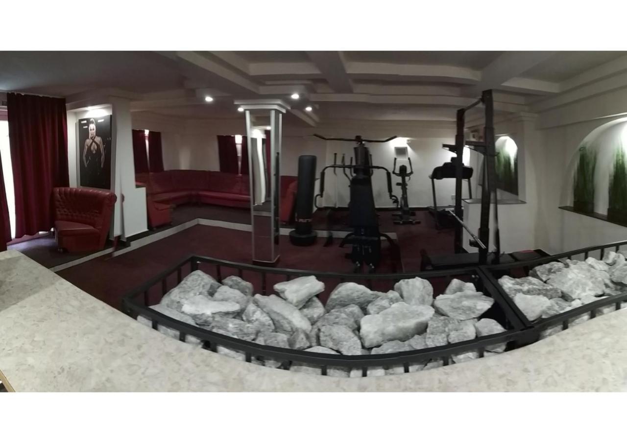 טימישוארה Hotel Imperial מראה חיצוני תמונה