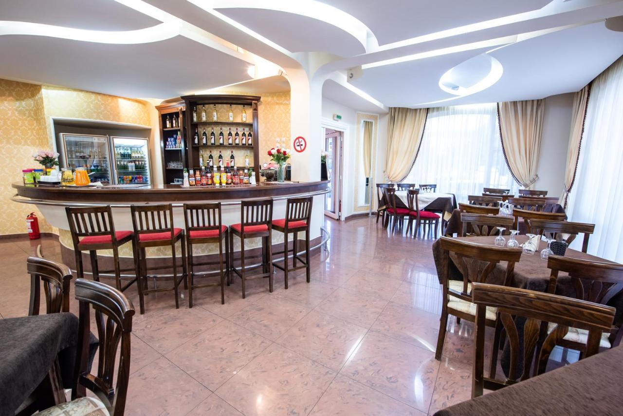 טימישוארה Hotel Imperial מראה חיצוני תמונה